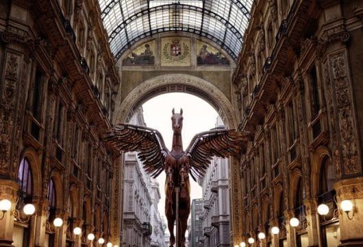 Mailand - Pegasus Statue