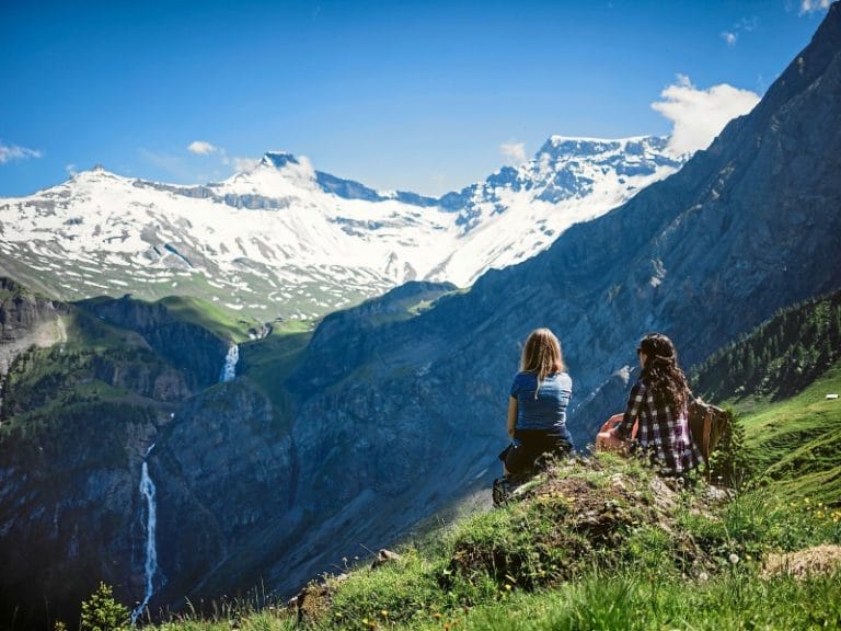 Schweiz -Alpine Abenteuer & Erholung in den Berner Alpen