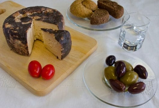 griechenland-kreta-manoura cheese