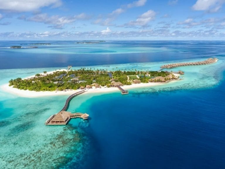 Inselhüpfen Malediven - Kuredu & Hurawalhi