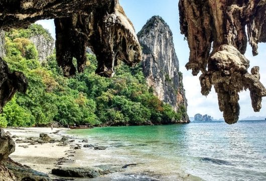Bizarre Kalksteinwelt Krabis, Thailand