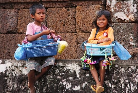 Kinder Kambodscha