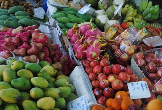 Exotische Früchte auf Markt, Thailand