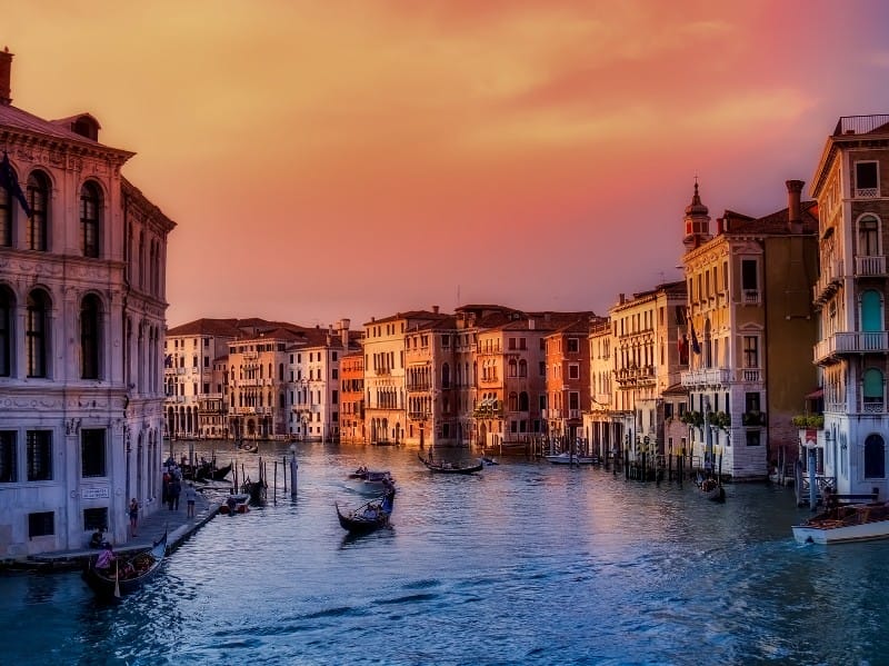 Italien - Venedig mit Dogenpalast & Shopping in Mailand