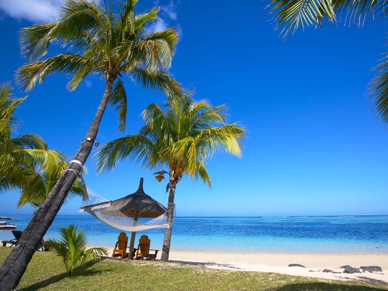 Mauritius_Beach_shutterstock©dibrova_237