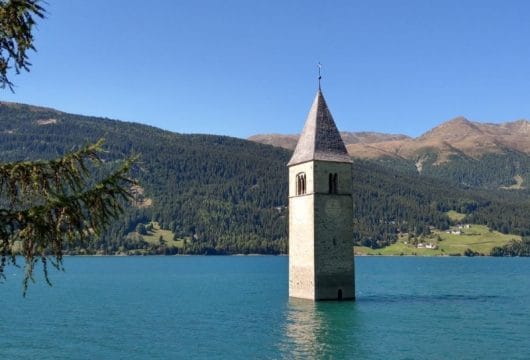 Reschensee, Kirchturm