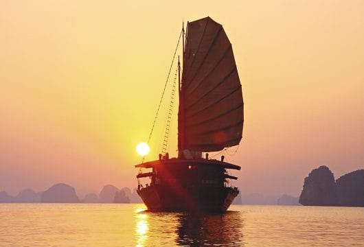 Asien Vietnam Schiff Sonnenuntergang