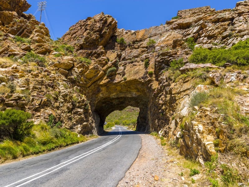 AF_Südafrika_Montagu_Straßentunnel_shutt