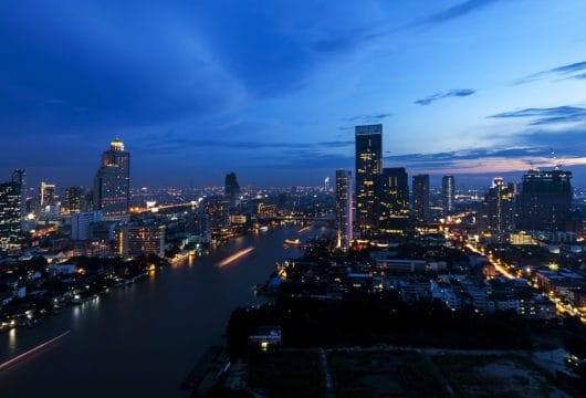 Bangkok Skyline bei Nacht