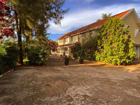 Uganda_Across Africa - Karibu Guesthouse