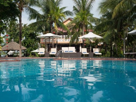 Der Pool des Vinh Hung