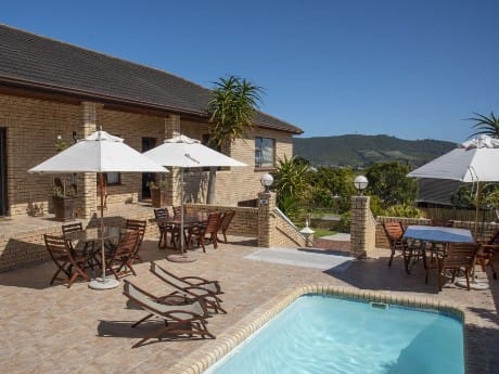 Terrasse & Pool, Amber Guest Lodge