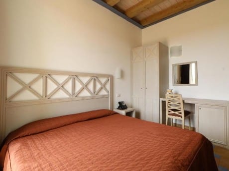 Villa Fanusa, Zimmerbeispiel