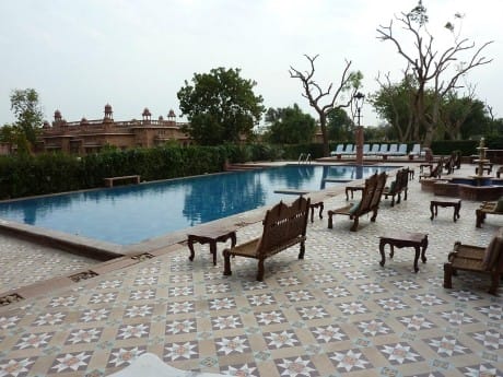 Heritage Hotel Lallgarh Palace Pool