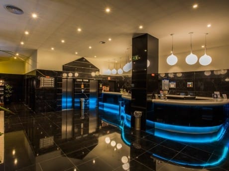 Lobby, Olissippo Marques de Sa