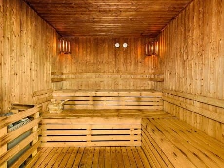 Spa, Four Views Monumental