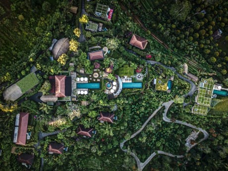 Munduk Moding Plantation Nature Resort