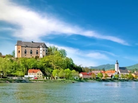 Donau, Grein