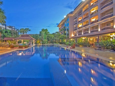 Der Pool des Hotel Somadevi Angkor
