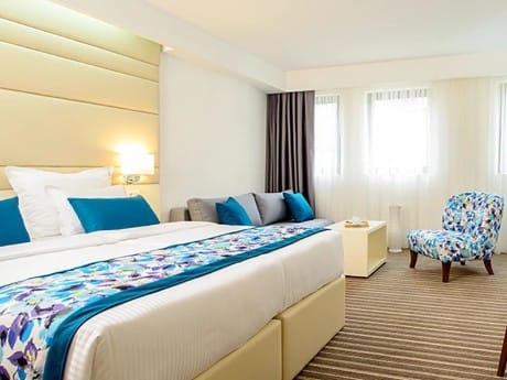 Europa, Sarajevo, Hotel Festival