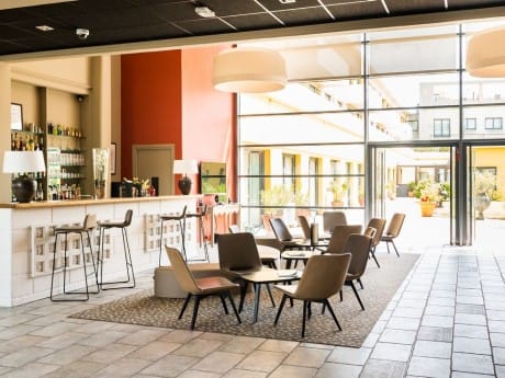 Lobby, Grand Hotel Avignon