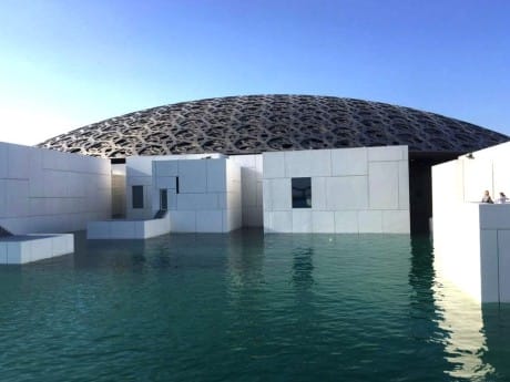 vae-abu-dhabi-louvre