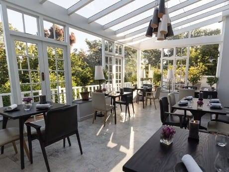 Restaurant, The Cellars Hohenort Hotel