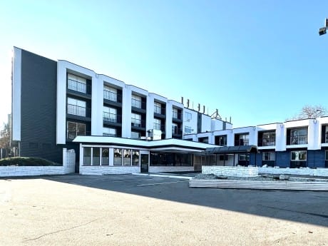 The Vic, Ascend Collection Hotel