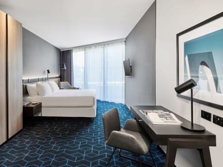 Vibe Hotel Melbourne Docklands_Room