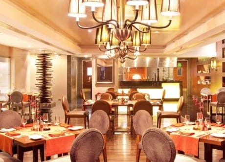 Holiday Inn Cochin_Restaurant