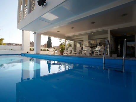 Hotel Huentala Lobby