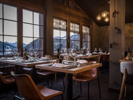 schweiz-saanen-huus-gstaad-restaurant