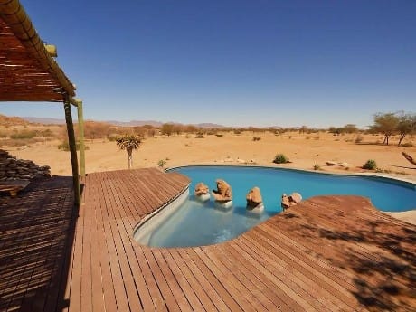 Solitaire Desert Farm Pool