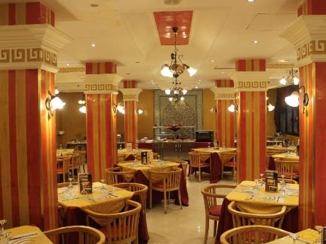 Fez, Hotel Mounia, restaurant