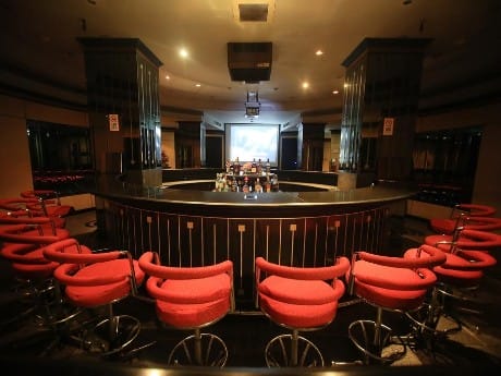 Die Bar des Wiang Inn