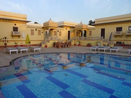 Amar Mahal - Pool