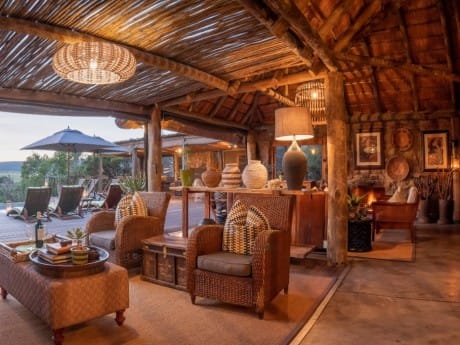 Amakhala Game Reserve Hillsnek Lounge