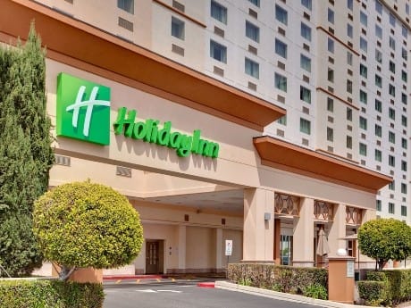 Holiday Inn LAX Airport - exterior