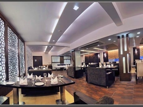 The Retreat - Restaurant