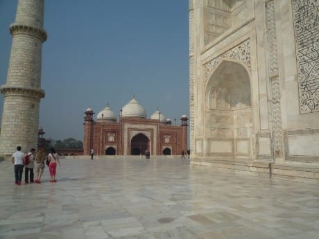 Marmorfront des Taj Mahal in Agra