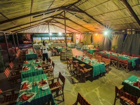 Kenia - Sentrim Tsavo Lodge Restaurant