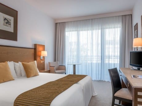 Beispielzimmer im Mediterranean Beach