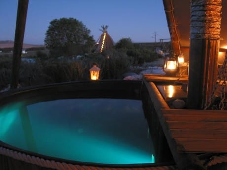 Paternoster, Farr Out Guesthouse, hottub