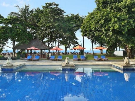 Pool im Mercure Resort 