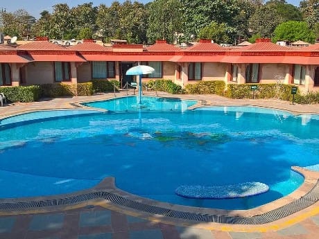 Orchha Resort -Pool