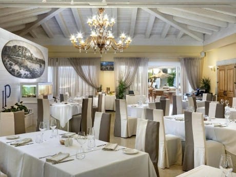 Grand Hotel Cannigione-Speisesaal