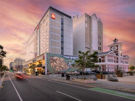 Ibis Christchurch_Neuseeland_Exterior Su