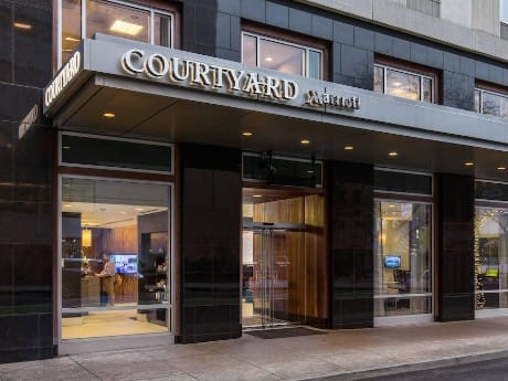 Courtyard by Marriott City Center - ext