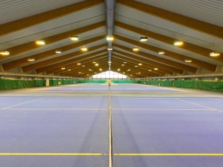 Tennishalle im Vienna Sporthotel