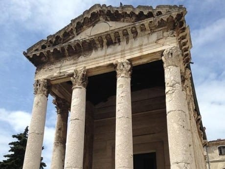 Augustus-Tempel Pula